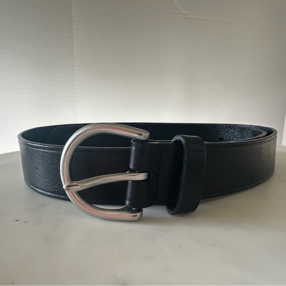 Madewell Medium Perfect Black Leather Belt